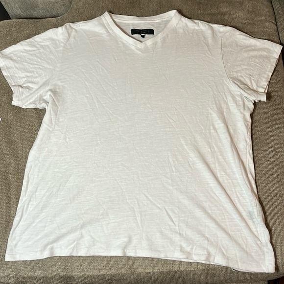 rag & bone Other - Men’s Rag & Bone 100% Cotton V Neck Short Sleeve
